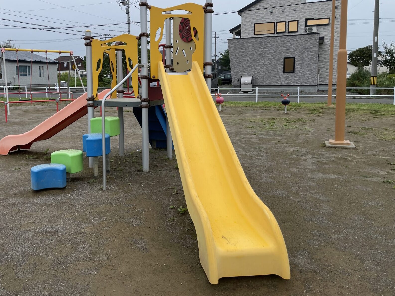 くるくる公園遊具