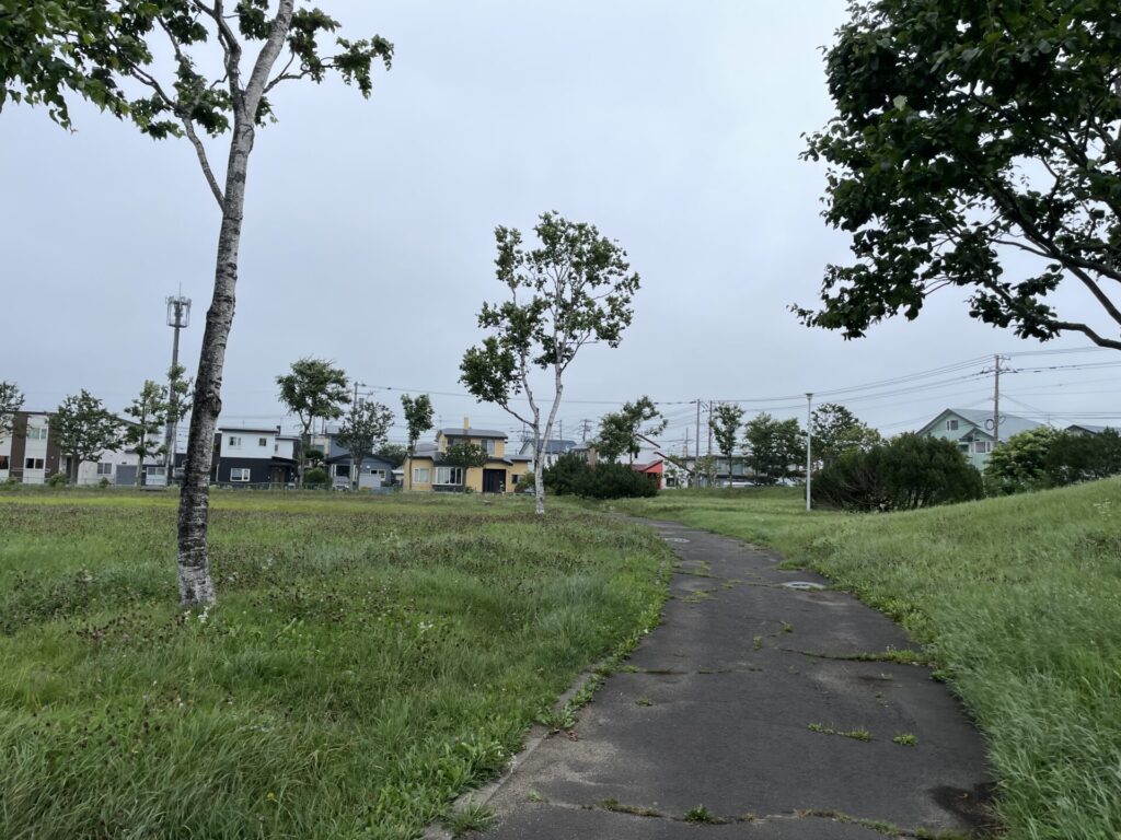 鳥取1号・昭和南公園広場