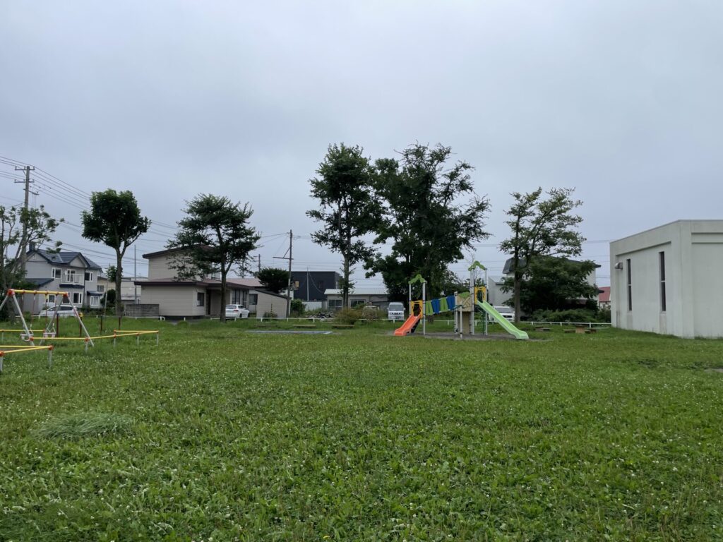 鳥取1号・昭和南公園遊具外観