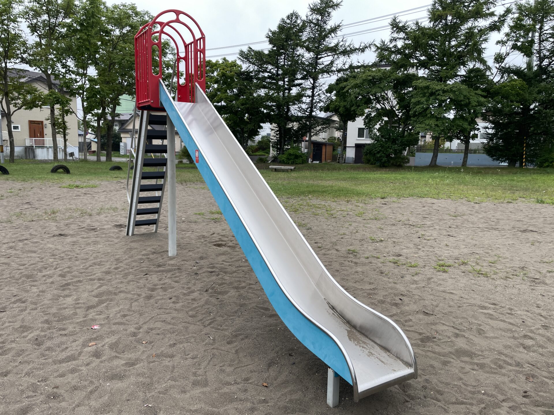 鳥取4号公園滑り台