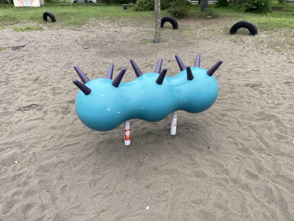 鳥取4号公園スイング遊具