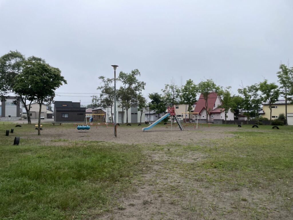 鳥取4号公園遊具外観