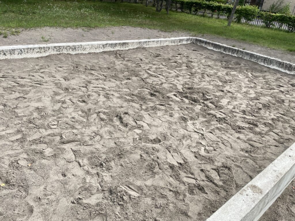 もみじ公園砂場