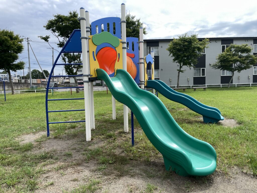 堤公園メイン遊具