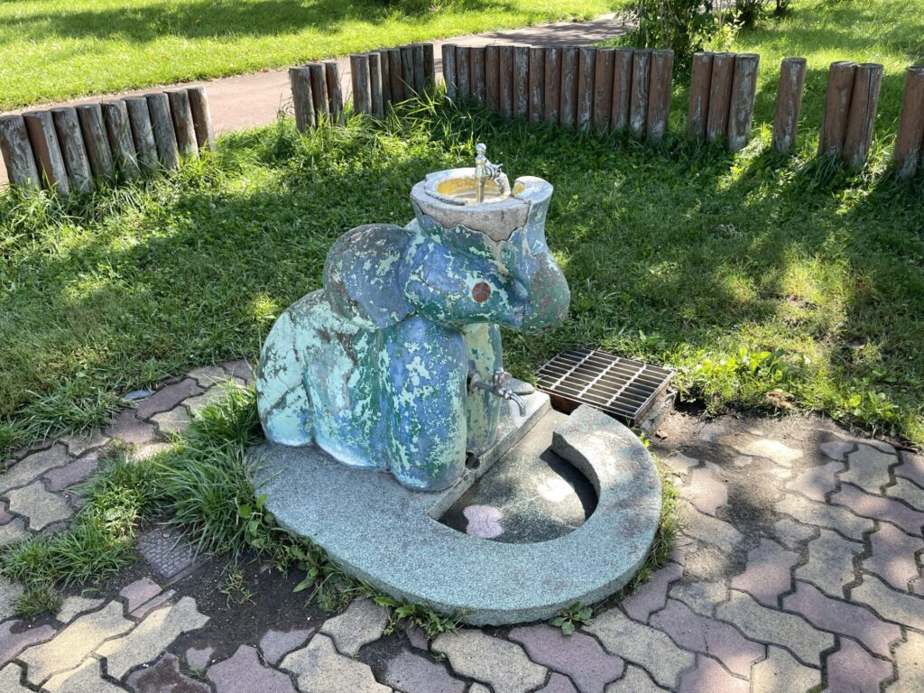 柳町公園手洗い水飲み場