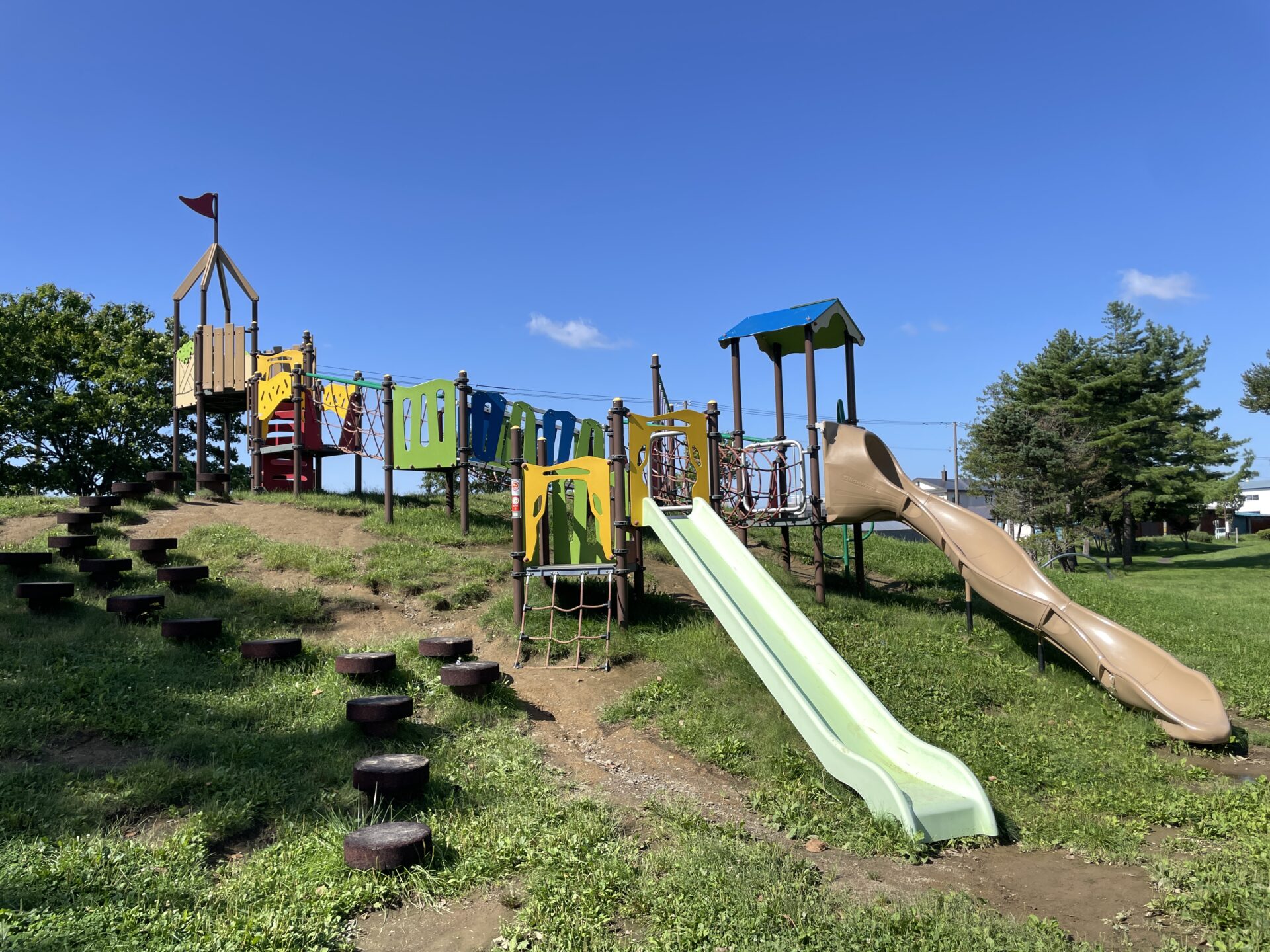 柳町公園メイン遊具