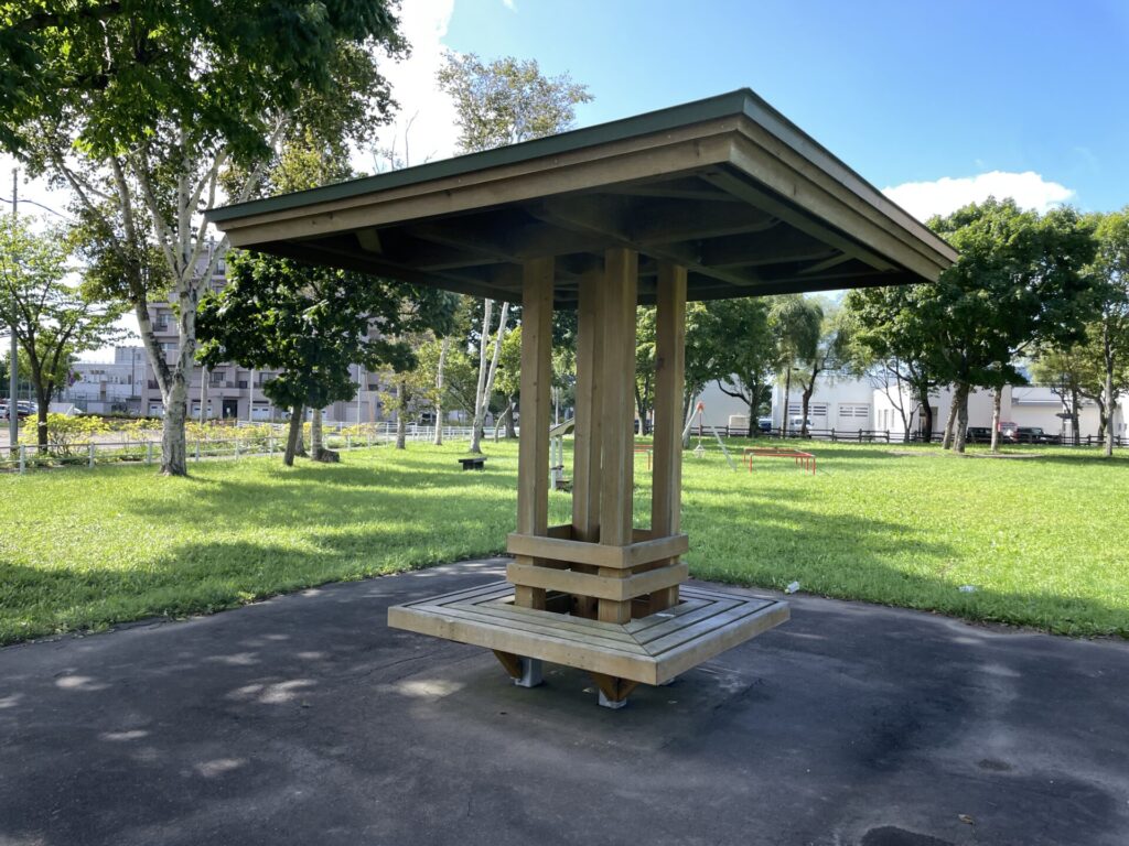 光陽公園休憩所