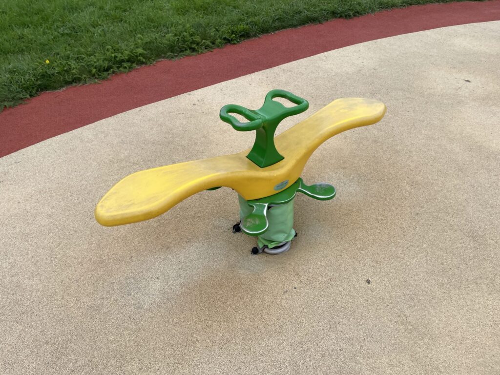 緑ヶ丘公園サブ遊具