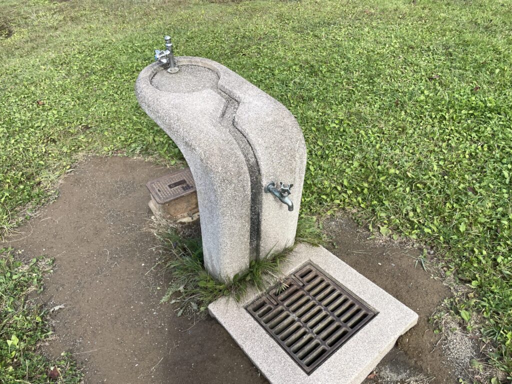 釧路町運動公園手洗い水飲み場